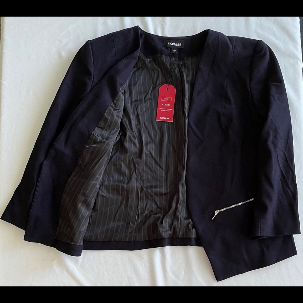 ✨ 4x HP ✨ Navy ✨ Collarless Cropped Zip-Pocket Blazer ✨ - Picture 4 of 7